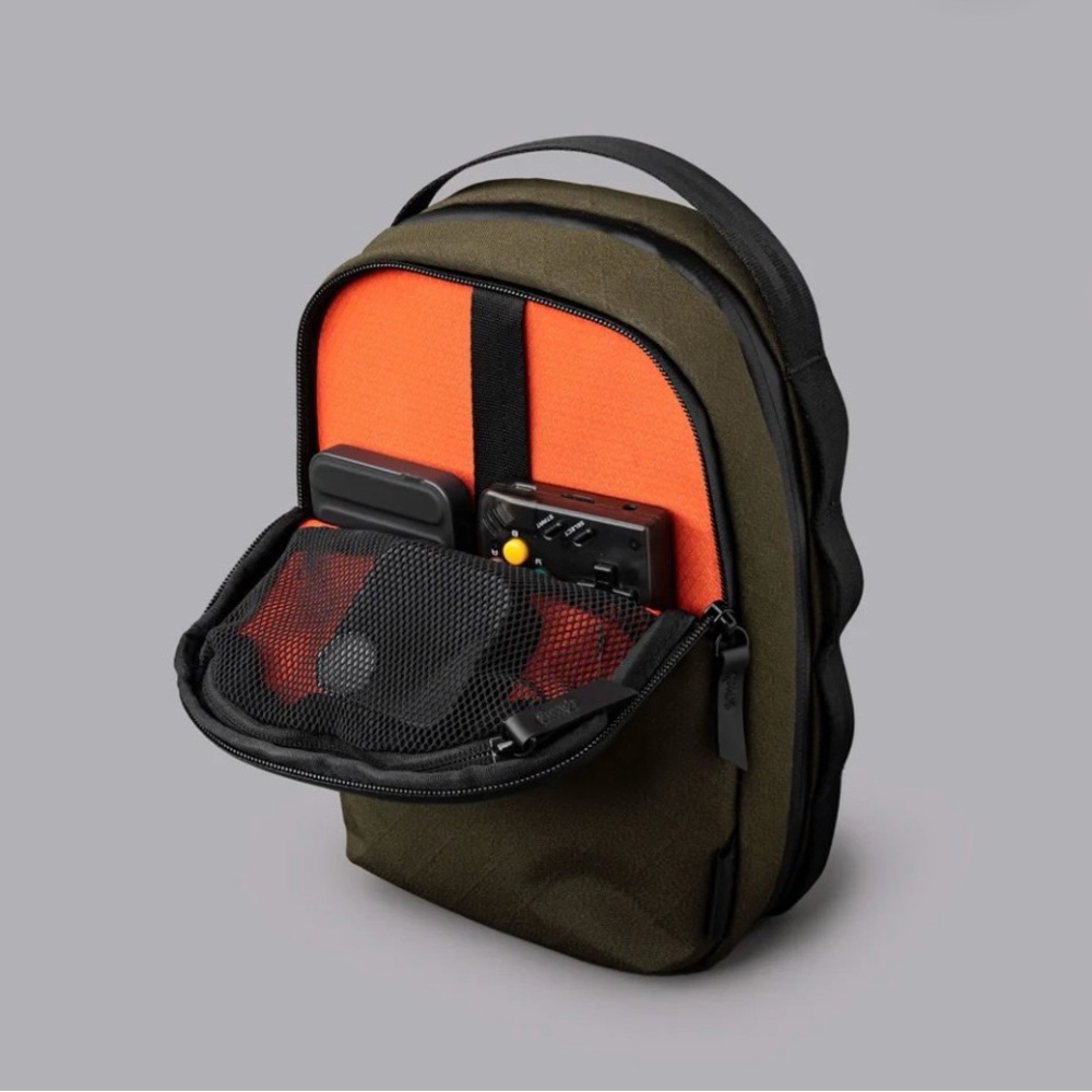 NWT ALPAKA METRO SLING MAX XPAC - A2 - Picture 14 of 16